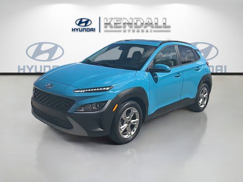 Used 2022 Hyundai Kona SEL w/ Convenience Package image 3