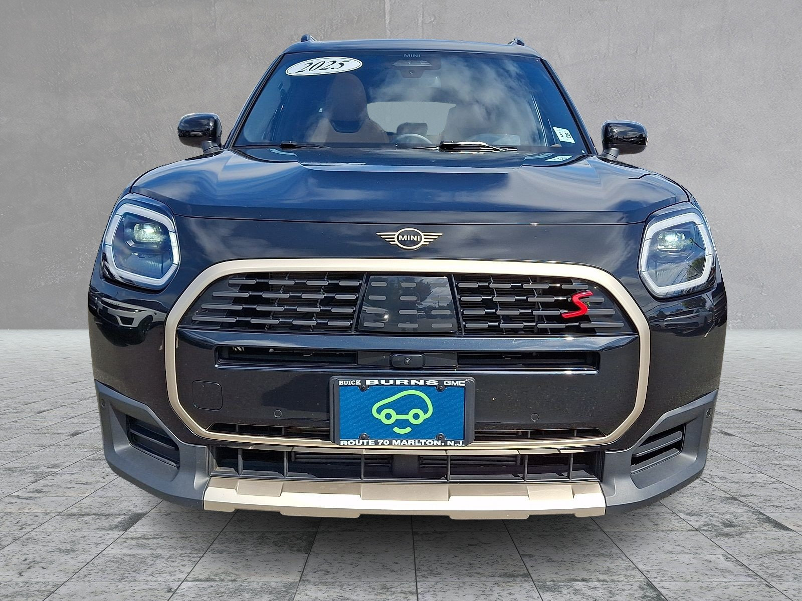 Used 2025 MINI Cooper Countryman S w/ Comfort Package Max AWD/4WD image 2
