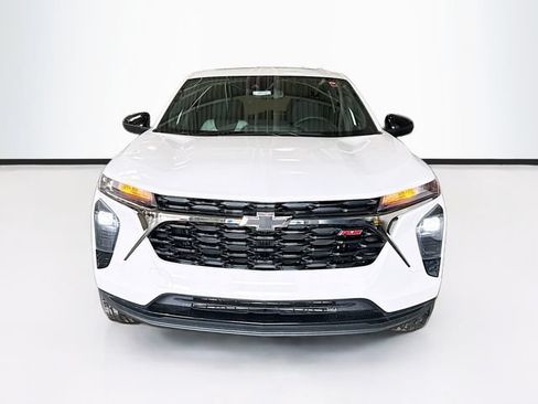 New 2026 Chevrolet Trax RS w/ Sunroof Package FWD image 3