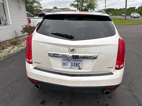 Used 2014 Cadillac SRX Luxury w/ Driver Awareness Package image 4