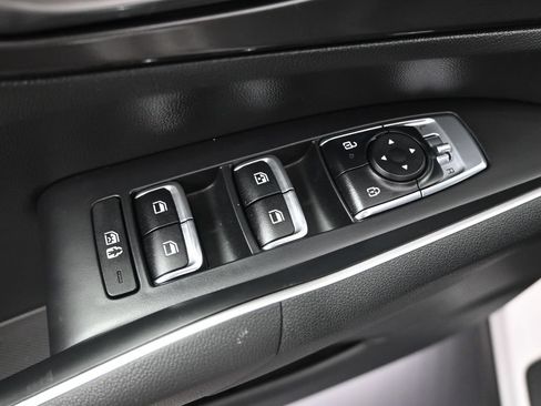 Certified 2026 Kia Sorento EX AWD/4WD image 10