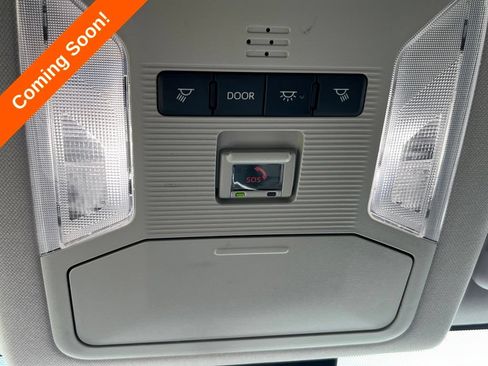 Used 2023 Toyota RAV4 XLE FWD image 25
