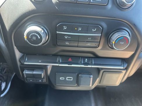 Used 2020 Chevrolet Silverado 2500 LT image 26