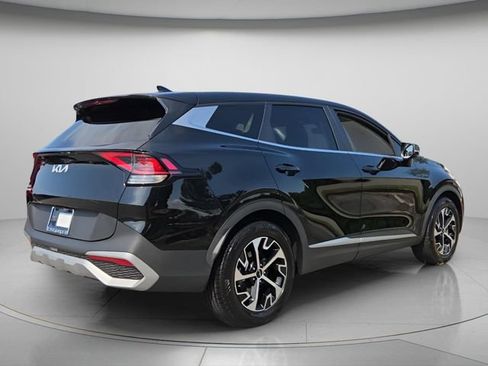 Used 2024 Kia Sportage EX FWD image 7
