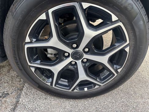 Used 2025 Jeep Compass Limited image 29