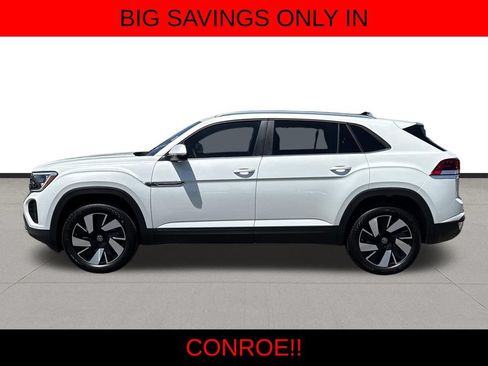 Used 2026 Volkswagen Atlas Cross Sport SE FWD image 8