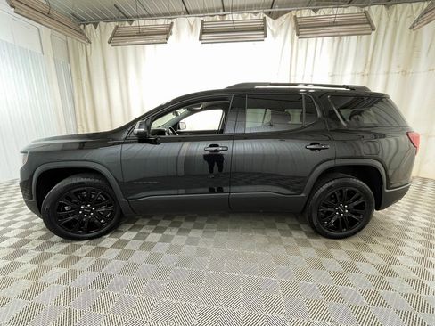 Certified 2023 GMC Acadia SLE w/ Driver Convenience Package image 17