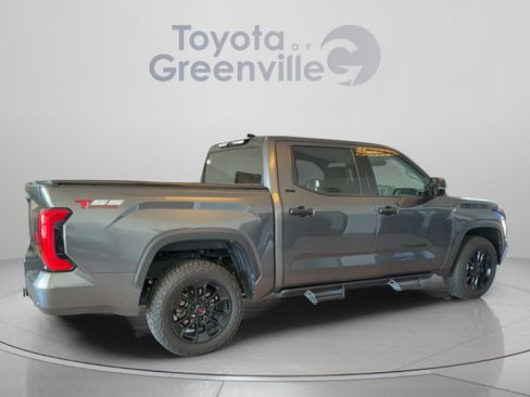 Used 2023 Toyota Tundra SR5 w/ SR5 Convenience Package AWD/4WD image 7