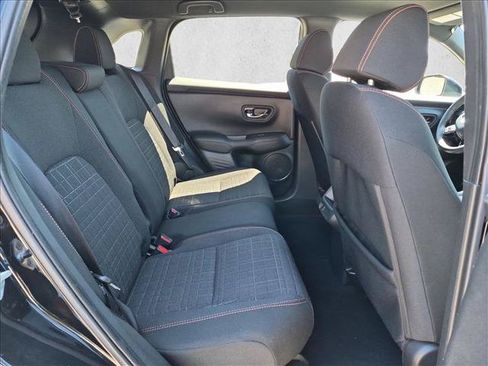 Used 2024 Honda HR-V Sport image 19