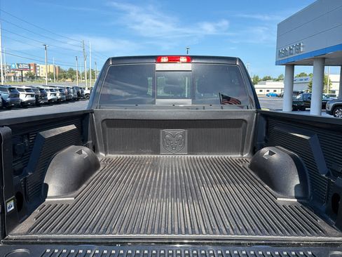 Used 2024 RAM 3500 Tradesman w/ Chrome Appearance Group AWD/4WD image 4