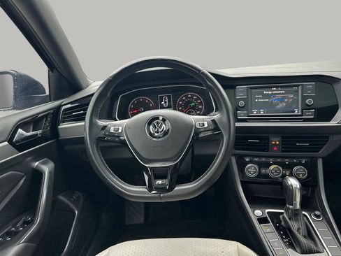 Used 2019 Volkswagen Jetta FWD image 20