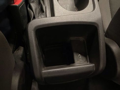 Used 2014 Ford Focus S FWD image 29
