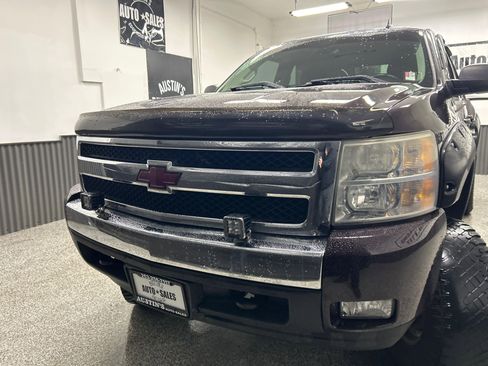 Used 2008 Chevrolet Silverado 1500 LT w/ Power Pack Plus image 2