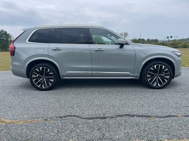 Used 2026 Volvo XC90 B6 Plus AWD/4WD image 4