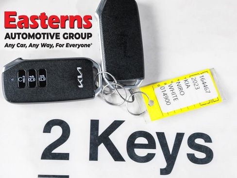 Used 2023 Kia Niro Wave FWD image 26