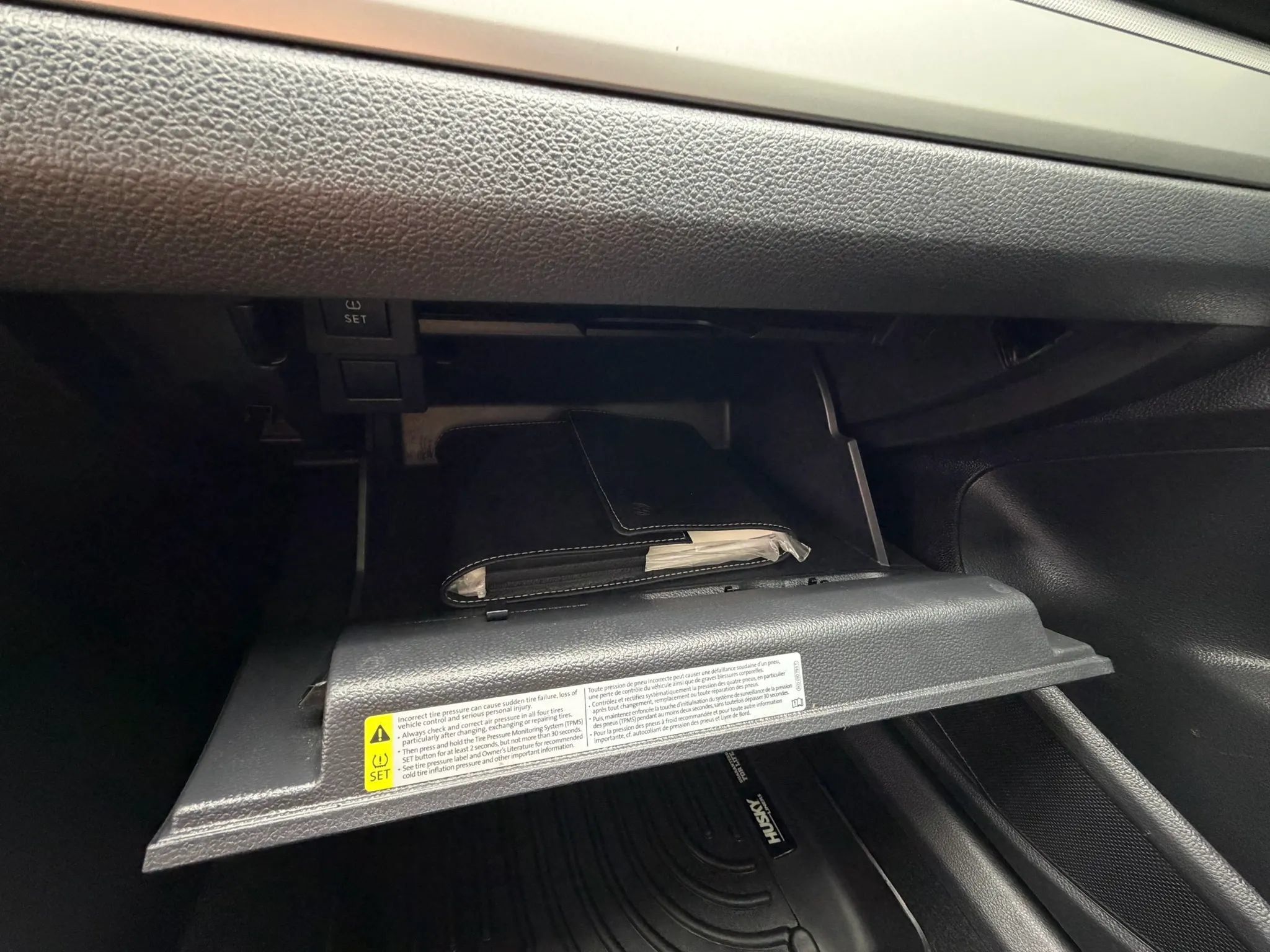 Used 2019 Volkswagen Passat 2.0T Wolfsburg FWD image 32