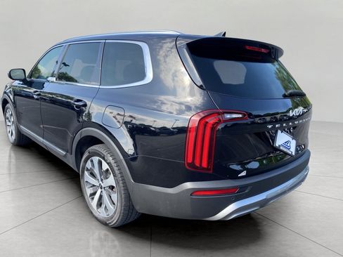 Used 2022 Kia Telluride EX w/ EX Premium Package FWD image 13