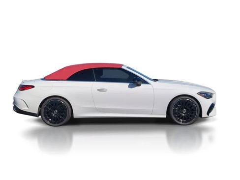 Used 2025 Mercedes-Benz CLE 450 4MATIC Cabriolet image 9