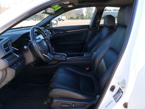 Used 2018 Honda Civic Sport Touring image 16