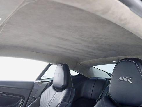 Used 2019 Aston Martin DB11 AMR RWD image 36