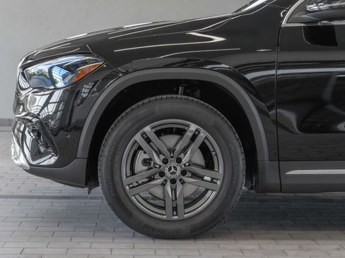 Certified 2025 Mercedes-Benz GLA 250 4MATIC image 4