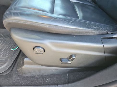 Used 2020 Jeep Grand Cherokee Limited image 16