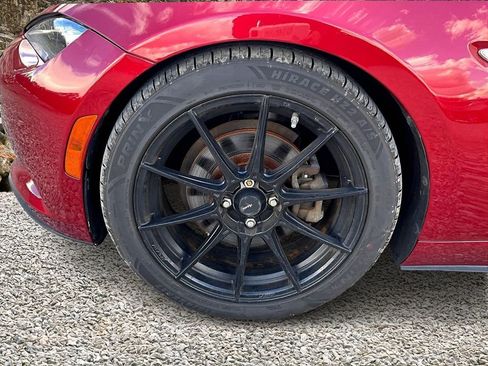 Used 2016 MAZDA MX-5 Miata Sport image 8