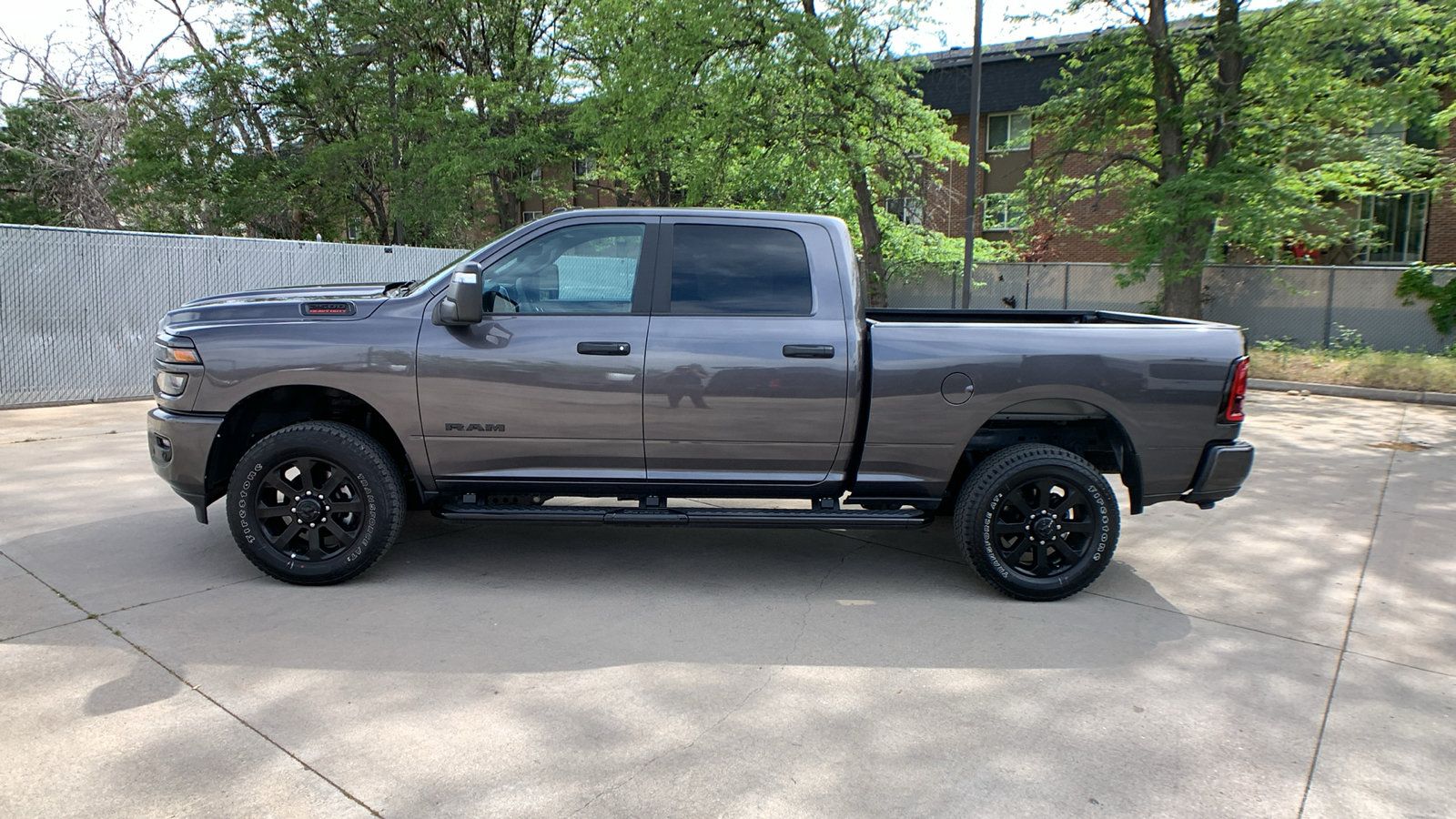 Used 2026 RAM 2500 Big Horn AWD/4WD image 2
