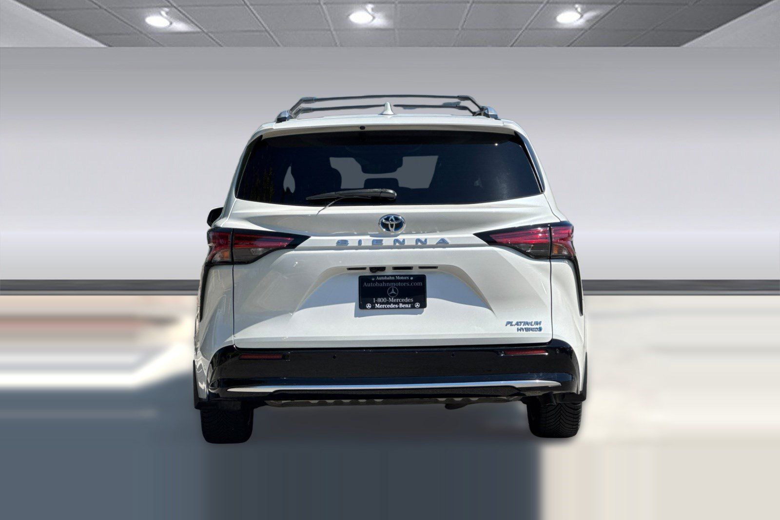 Used 2021 Toyota Sienna Platinum FWD image 10