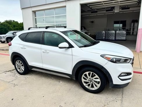 Used 2018 Hyundai Tucson SEL Plus FWD image 10