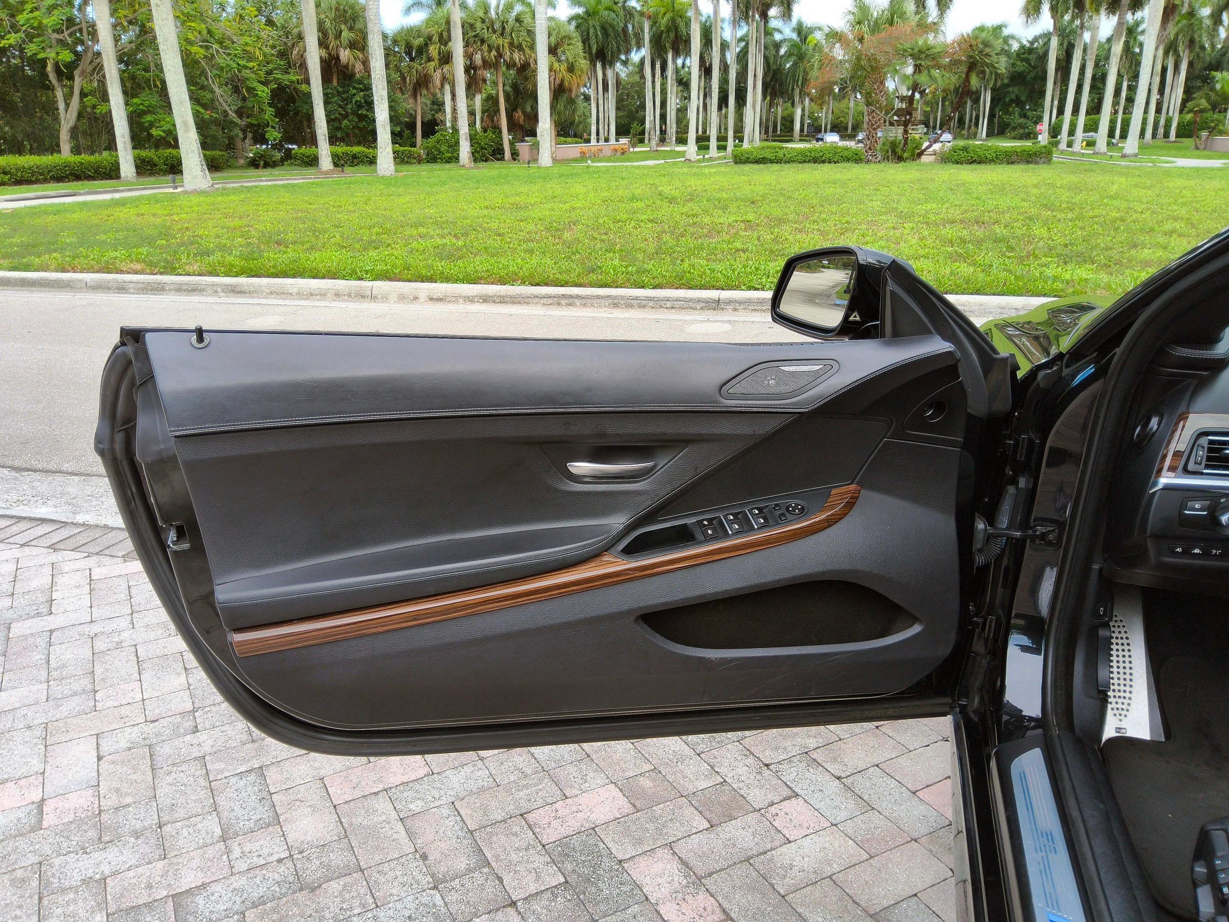 Used 2018 BMW 640i Convertible RWD image 23