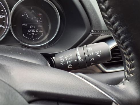 Used 2017 MAZDA CX-5 Touring FWD image 14