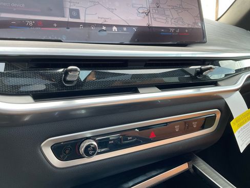 Certified 2024 BMW X5 xDrive40i w/ Premium Package image 18