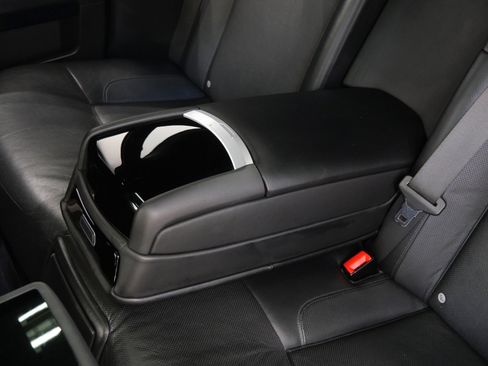 Used 2014 Rolls-Royce Ghost RWD image 31