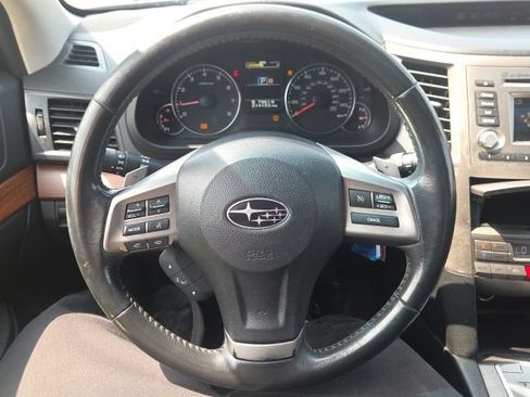 Used 2013 Subaru Outback 2.5i Limited w/ Moonroof Pkg AWD/4WD image 35