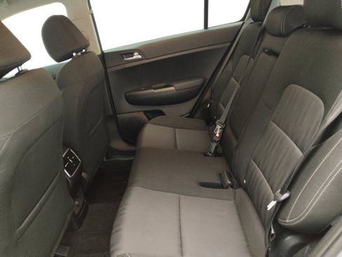 Used 2021 Kia Sportage LX FWD image 18