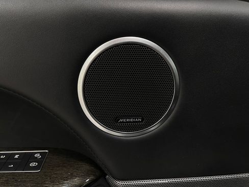 Used 2018 Land Rover Range Rover Sport HSE Dynamic image 18