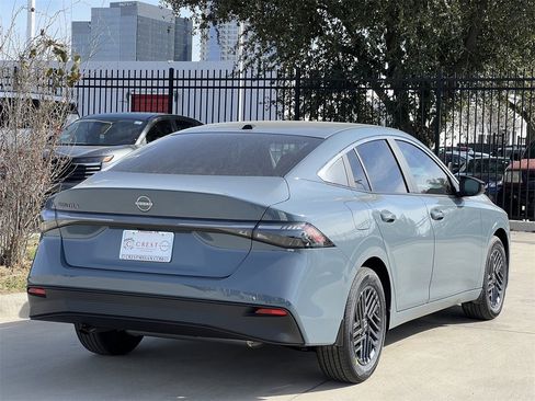 New 2026 Nissan Sentra SV image 4
