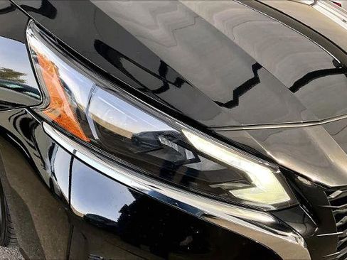 Certified 2024 Nissan Altima 2.5 SV image 27