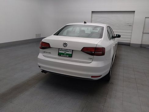 Used 2016 Volkswagen Jetta SEL FWD image 7