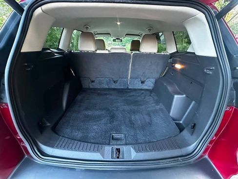 Used 2015 Ford Escape Titanium FWD image 17
