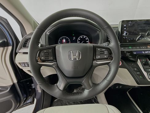 New 2026 Honda Odyssey EX-L image 11