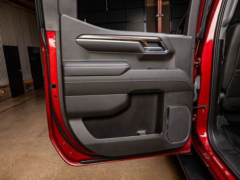 Used 2022 GMC Sierra 1500 Elevation w/ Elevation Premium Package image 39
