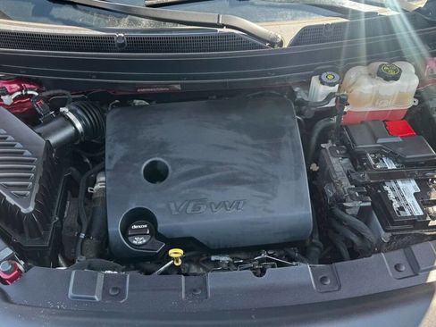 Used 2018 Buick Enclave Essence image 26