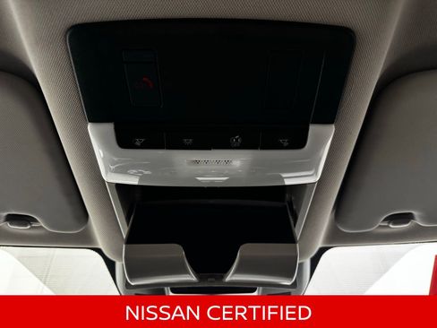 Certified 2025 Nissan Rogue SV image 30