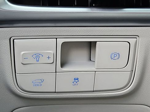 New 2026 Hyundai Tucson Limited FWD image 21