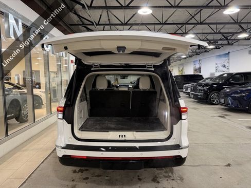 Certified 2023 Lincoln Navigator L Black Label image 10