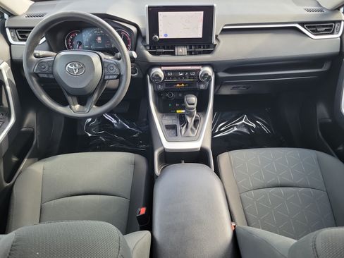 Used 2024 Toyota RAV4 XLE w/ Convenience Package FWD image 15