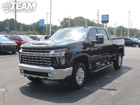 Used 2023 Chevrolet Silverado 2500 LTZ w/ Snow Plow Prep/Camper Package AWD/4WD image 8