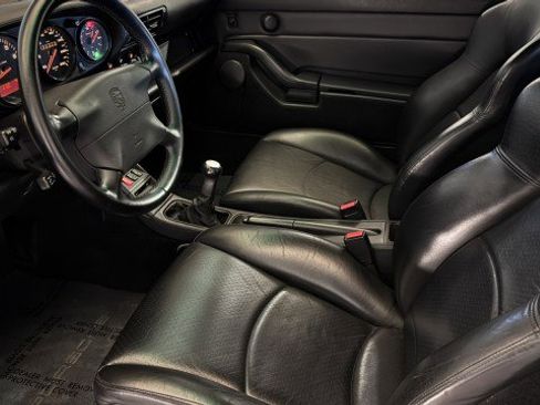 Used 1996 Porsche 911 image 4